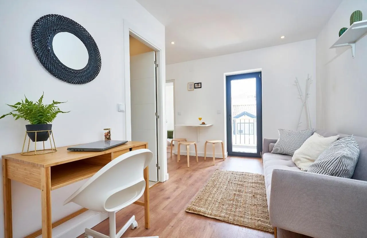 Altido Modern Apartments In Lapa, Nearby Iseg Lisbon