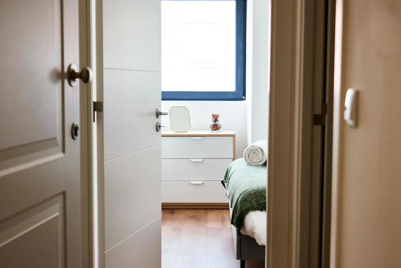 Altido Modern Apartments In Lapa, Nearby Iseg Lisbon